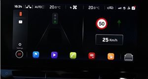 SEAT develops traffic light anticipation system
