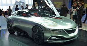 Saab gives world debut to Phoenix concept car