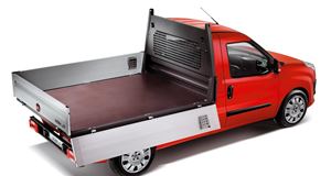 Fiat introduce dropside Doblo variant