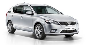 Kia adds '4' trim level to cee'd and cee'd SW ranges