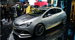 Geneva Motor Show 2014: Vauxhall Astra VXR gets Extreme track version
