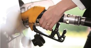 Supermarkets cut fuel prices after Government pressure