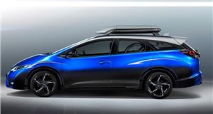 Frankfurt Motor Show 2015: Honda shows cycling proficient Civic Tourer concept 