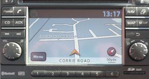 Screen displays are a safety hazard, says IAM