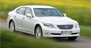 Lexus brings "technically peerless" LS 600h to UK