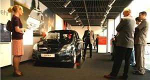 Drivers 'rarely told benefits of extras'