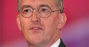 Politician calls for emissions incentives