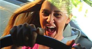 Flirty female drivers 'may keep clean licences'