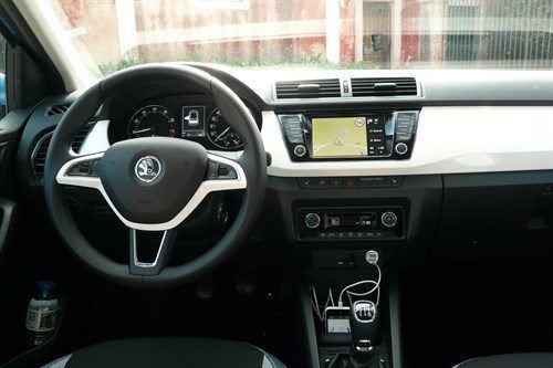 Skoda Fabia 2015 Dash