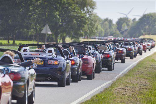 Mazda MX5 683 Car Queue