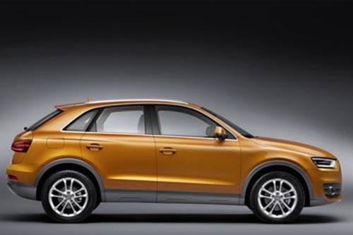 Audi Q3 2 Side 700