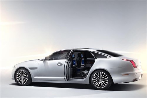 Jaguar XJ Ultimate 2012 Side