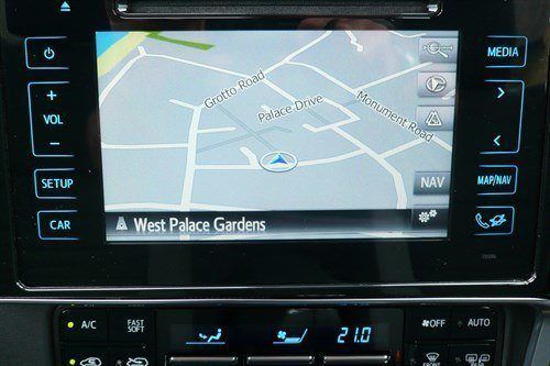 Toyota Auris Tourer Satnav Screen (1)