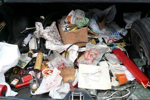 Boot Load Of Junk 700