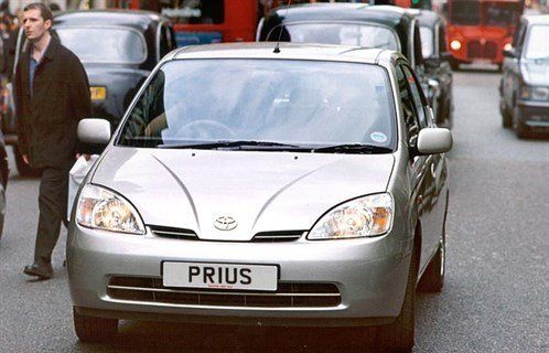 Toy Prius L In London 700