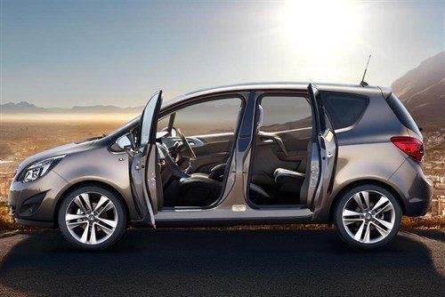 Vaux Meriva 2020 Doors 700