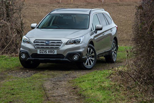 Subaru Outback 2015 On Slope