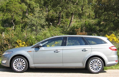 Ford Mon 08 Estate 700