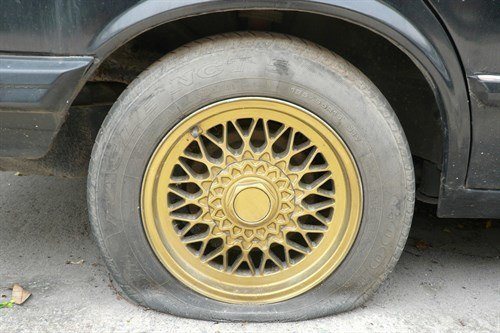 Flat Tyre Gold Alloy Wheel