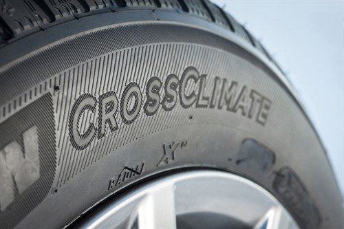 Michelin Cross Climate Tyrewall