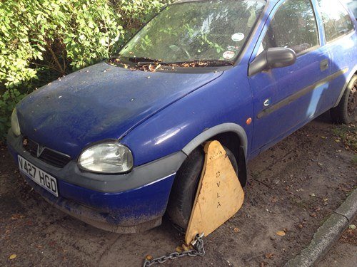 Vauxhall Corsa B Clamped