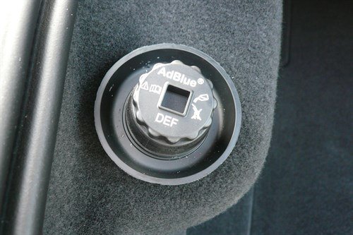 Jaguar XF 2015 5 Ad Blue