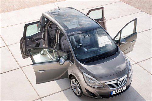 Vaux Mer 2010 Doors 700