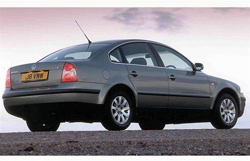 VW Passat 2001 R34 700