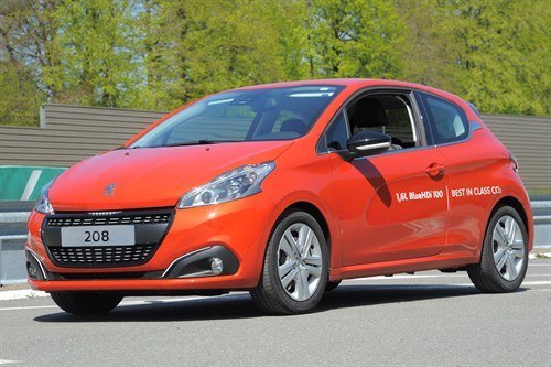 Peugeot 208 1.6 Blue HDI 3-dr 142.18mpg