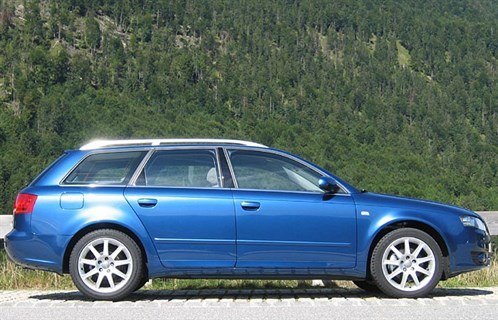 Audi A4 B7 Avant Side 700