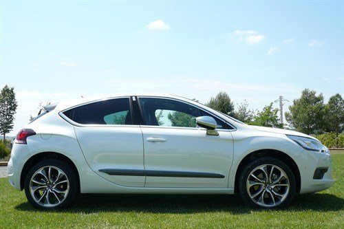 Cit DS4 T4 Side Grass 700