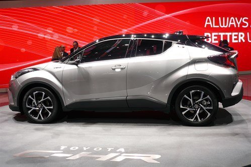 Toyota C-HR 3 2016 Side