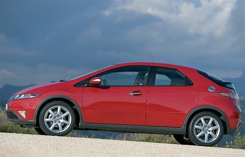 Hon Civic 06 Side 700