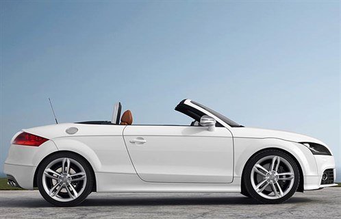 Audi TTS Roadster Side Td 700