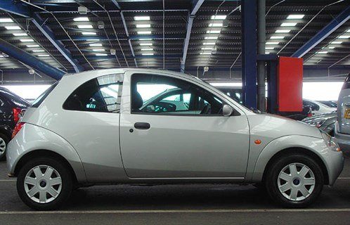 Ford Ka 04 Side FR 700