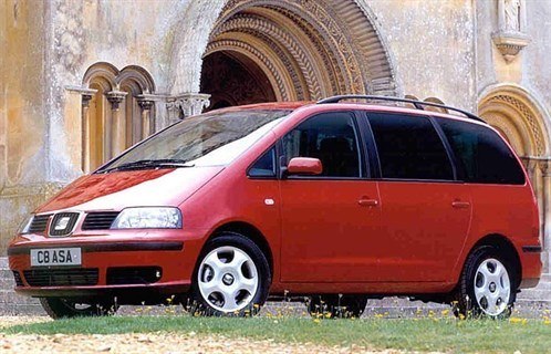 SEAT Alhambra C 03 700 (1)