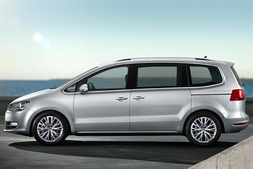 VW Sharan 2010 Side 700