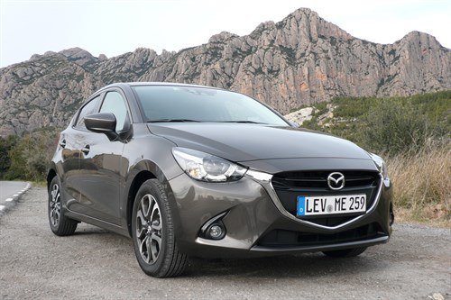 Mazda 2 2015 T F34 Mountains
