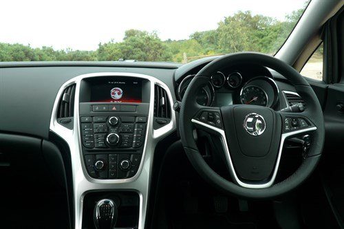 Vauxhall Astra 1.6CDTI Dash
