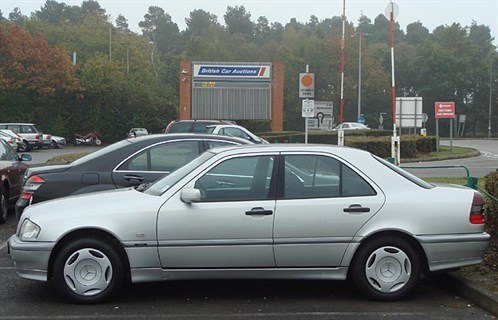 MB C-Class C 1998 Side 700