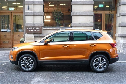 SEAT Ateca Orange Side Street