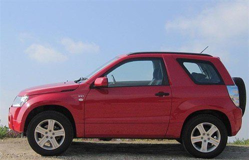 Suz GV 3dr 06 Side 700