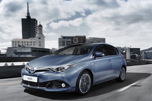 Toyota Auris 2015 Facelift F34