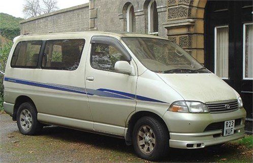 Toyota Hi Ace Granvia F34