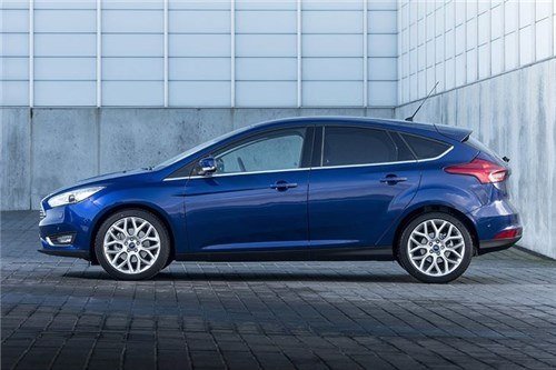 Ford -Focus -2014-(4)