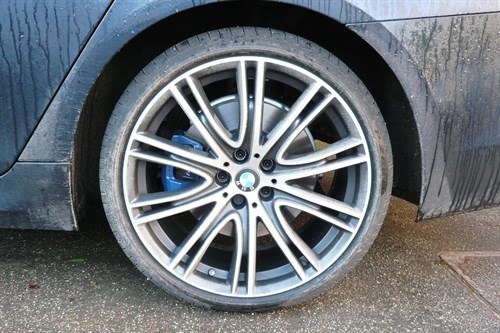 BMW G30 530d 275 30 R20 Tyre