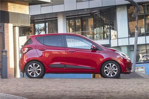 Hyundai I 10 2016 Red Side