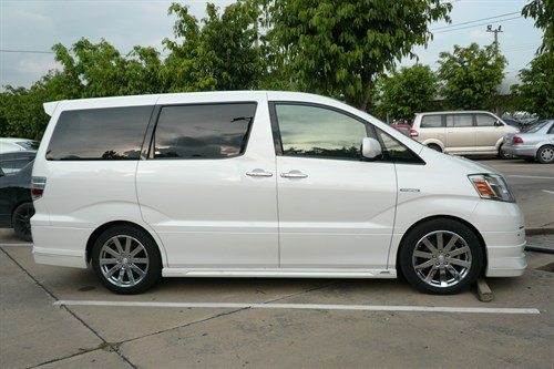 Toyota Alphard 2013 Side (1)