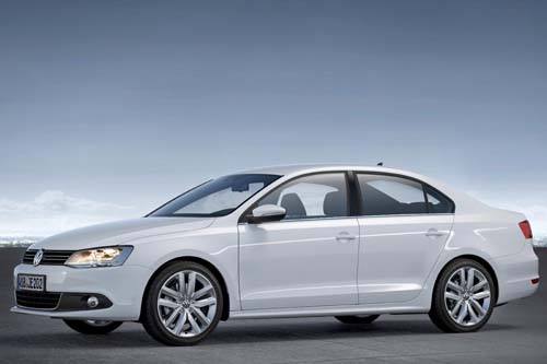 VW Jetta 2011 Side 700