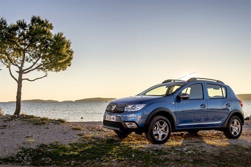 Dacia Sandero Stepway F34 Sunset (1)